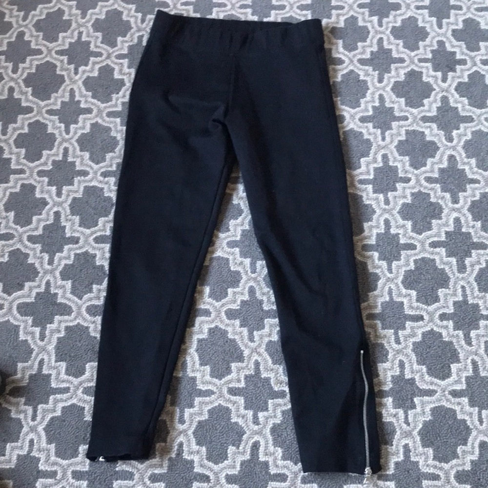 Gap back pants with elastic waist medium